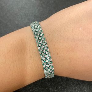 Tennis Bracelet 💚